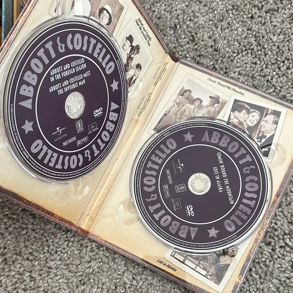 Abbott & Costello Complete Universal Pictures Collection Box - Picture 10 of 11